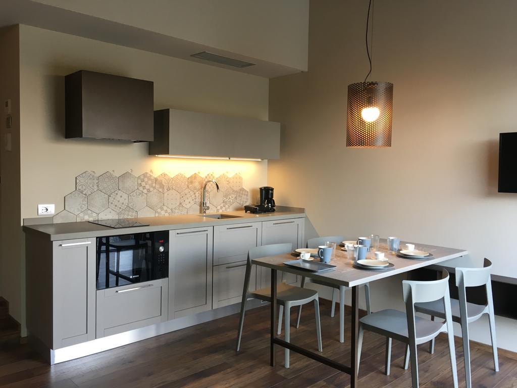Energaia Apartment Toscolano Maderno Room photo